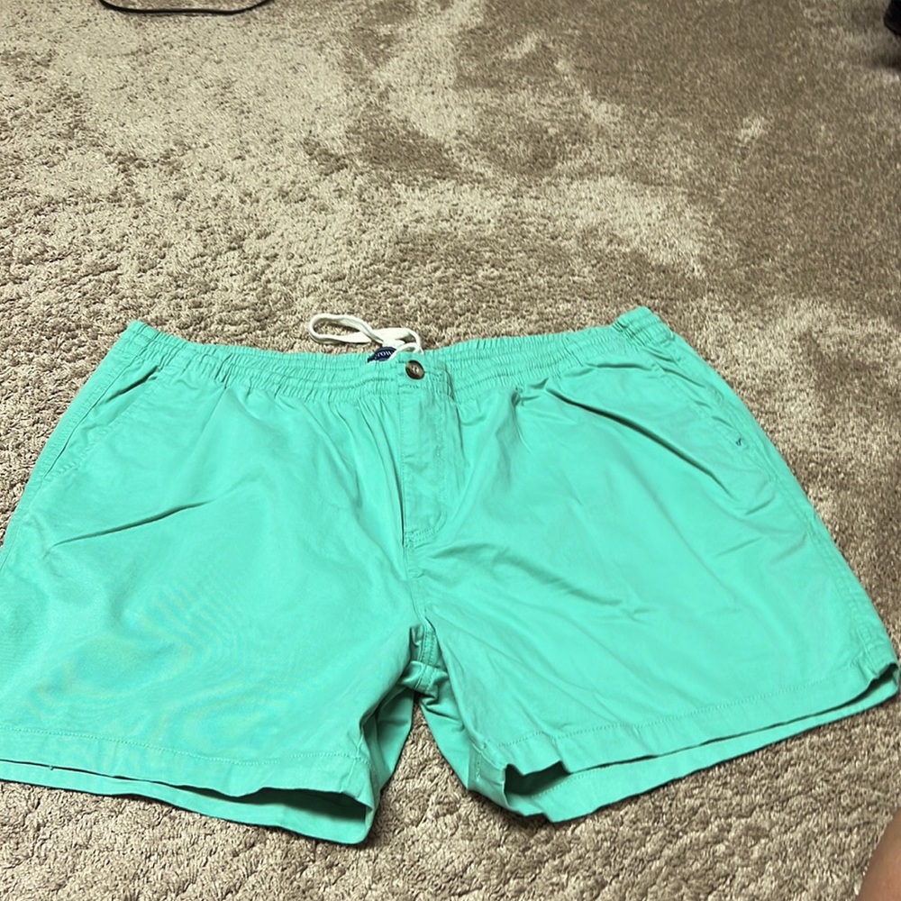 Crown & Ivy men’s shorts size 2XL